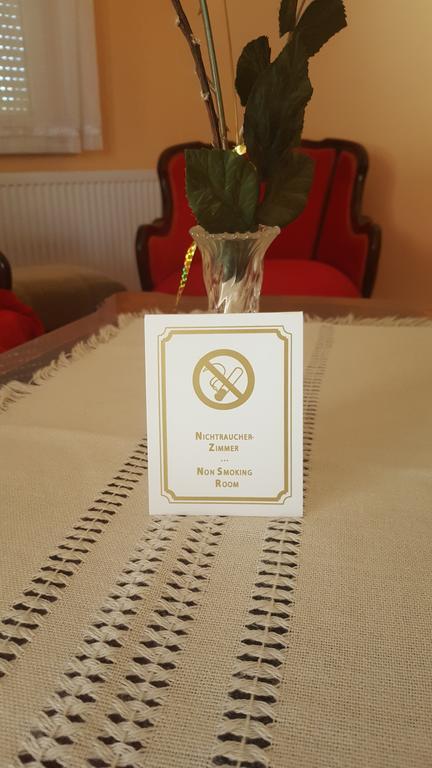 Kotany Apartman Harkány Esterno foto